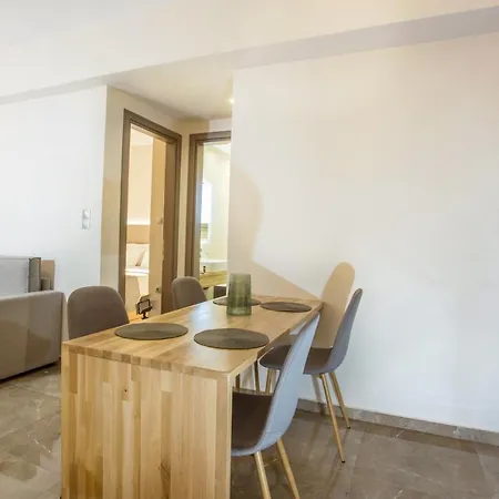 Vardians & Κάρυστος