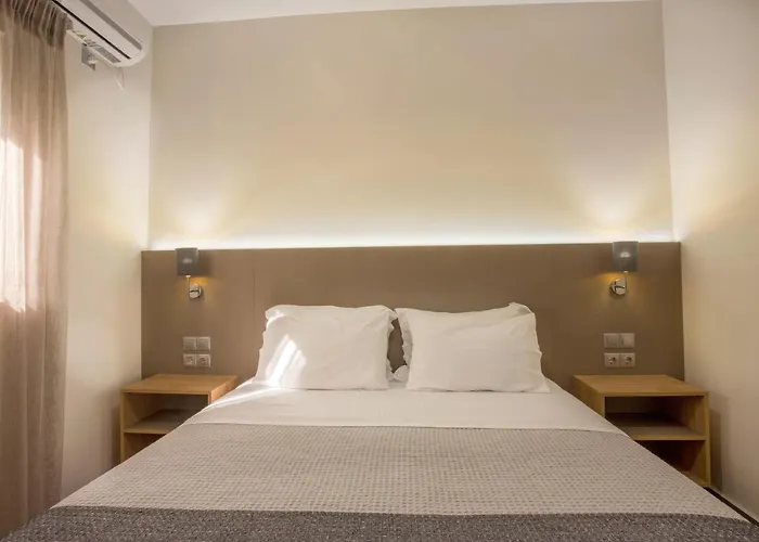 Vardians & 3* Κάρυστος