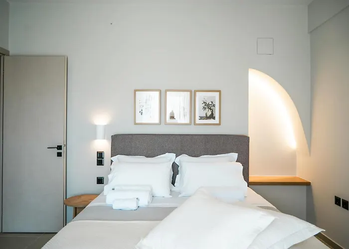 Vardians & 3* Κάρυστος