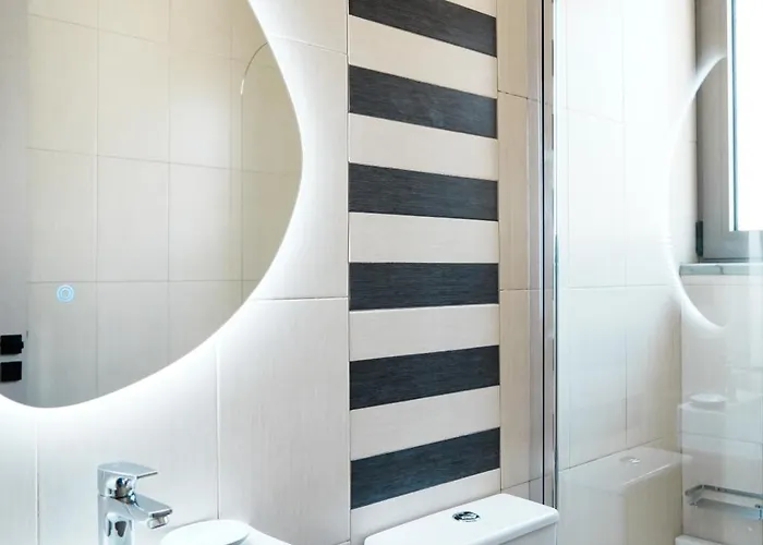 Ξενοδοχείο με διαμερίσματα Vardians &